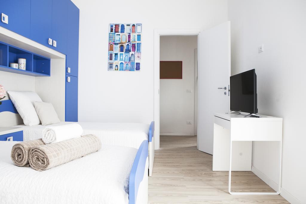 Alessia'S Flat - Veneziano Apartment Milan Bagian luar foto